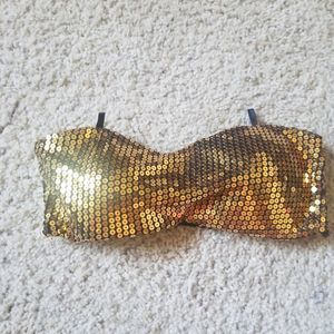 Gold crop in small size.